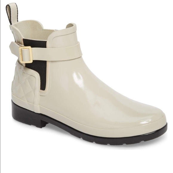 white hunter chelsea boots